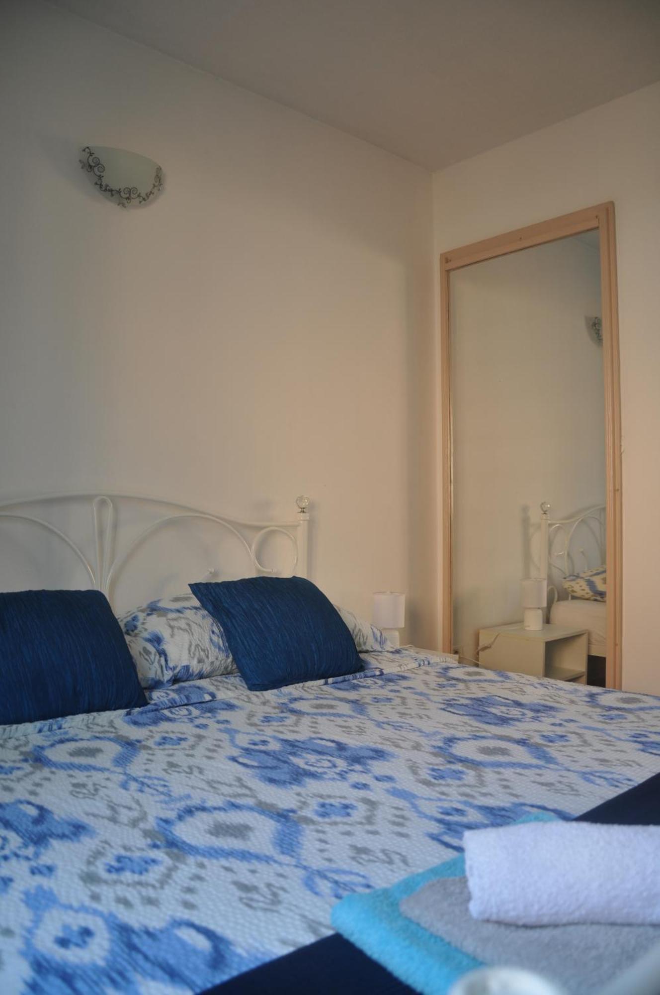 Apartman Mirna Ровінь Екстер'єр фото
